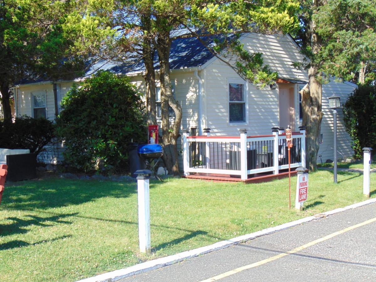 Bay Watch Hotel And Marina Hampton Bays Buitenkant foto
