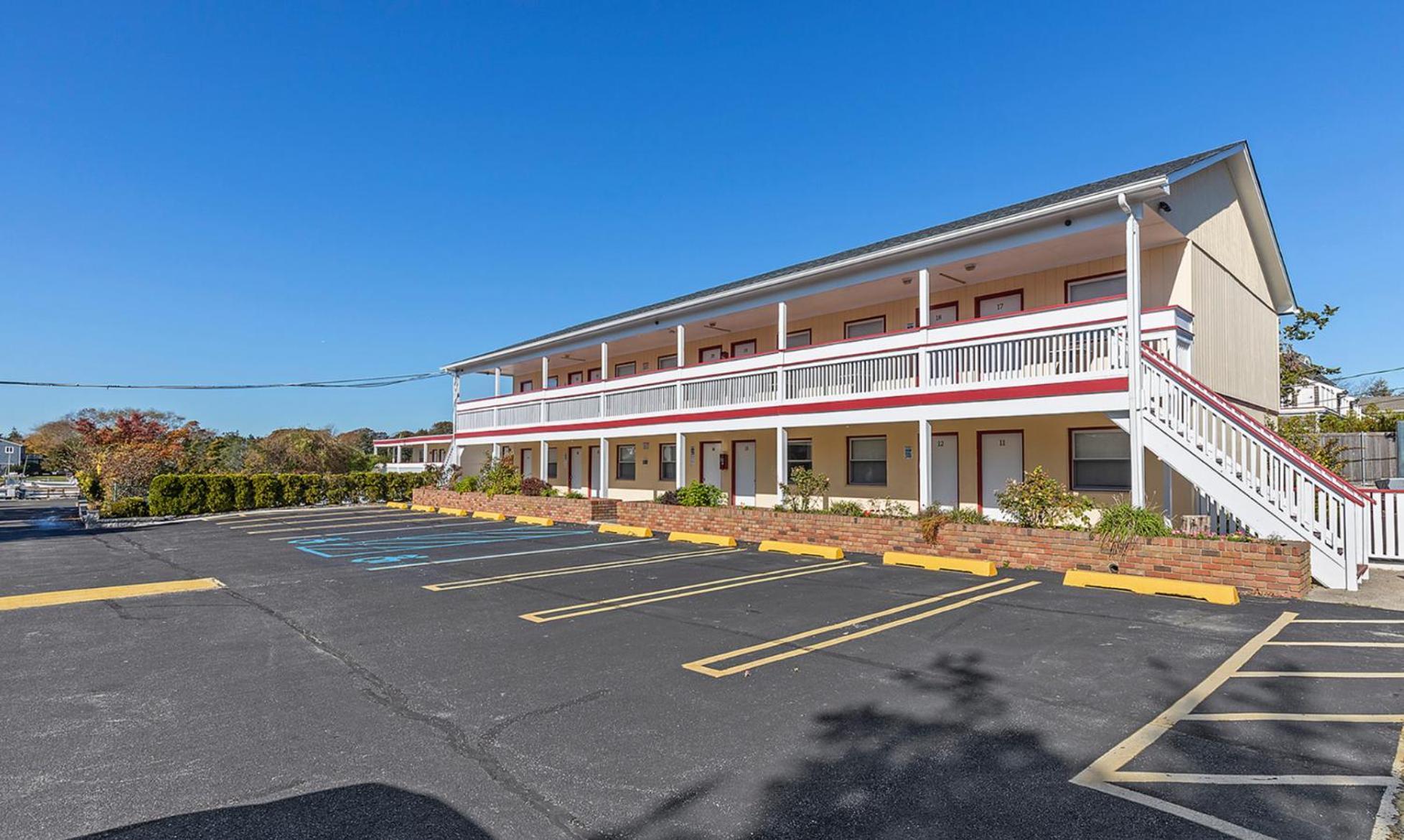Bay Watch Hotel And Marina Hampton Bays Buitenkant foto