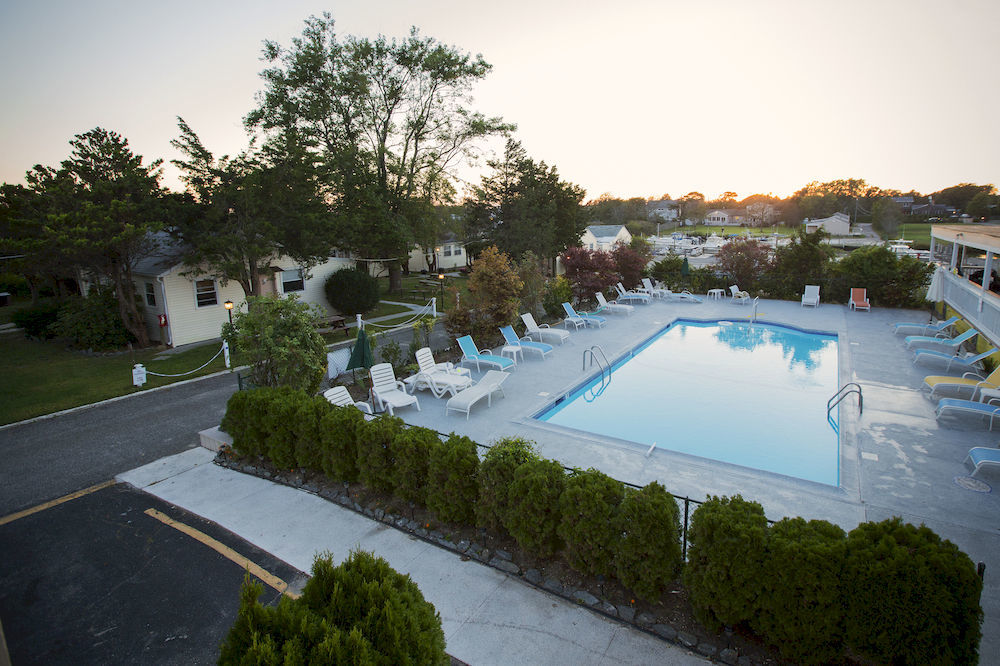 Bay Watch Hotel And Marina Hampton Bays Buitenkant foto